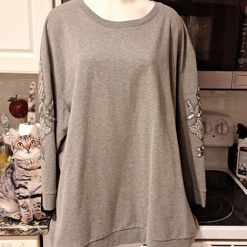 U  Roamans solid gray stretch long sleeve plus size sweatshirt 1X [22/24]